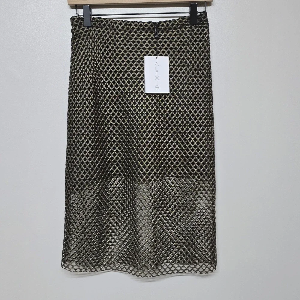 Alexis Larissa Lace Pencil Skirt Gold‎ Metallic Mesh Black Lined Size Small NWT